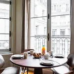 Elegant Appartement - Proche Arc De Triomphe